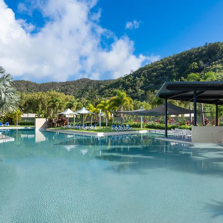 Hotel Peppers Blue On Blue Nelly Bay Exterior foto Pool at Peppers Spa